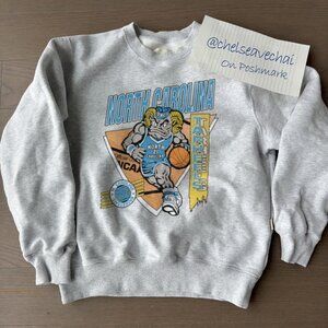 Vintage 90s North Carolina Tar Heels Basketball Crewneck Sweatshirt UNC Shirt